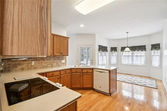 32 Sotheby Drive, Greece, NY 14626