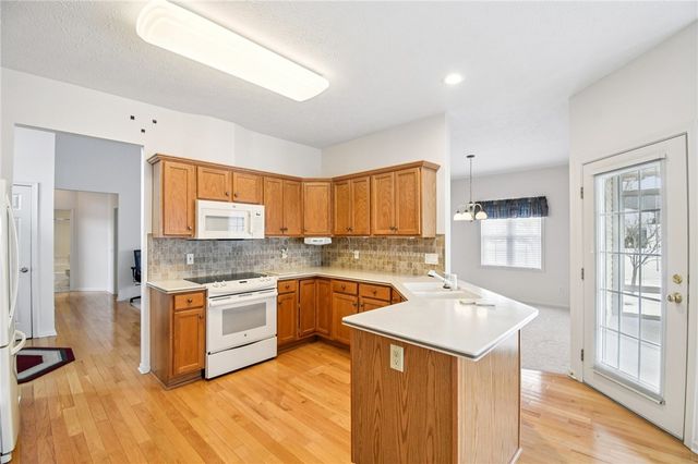 32 Sotheby Drive, Greece, NY 14626