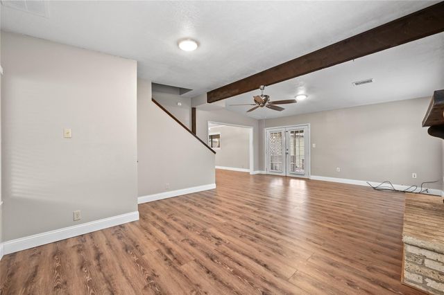 102 Rivercrest ST, Luling, TX 78648