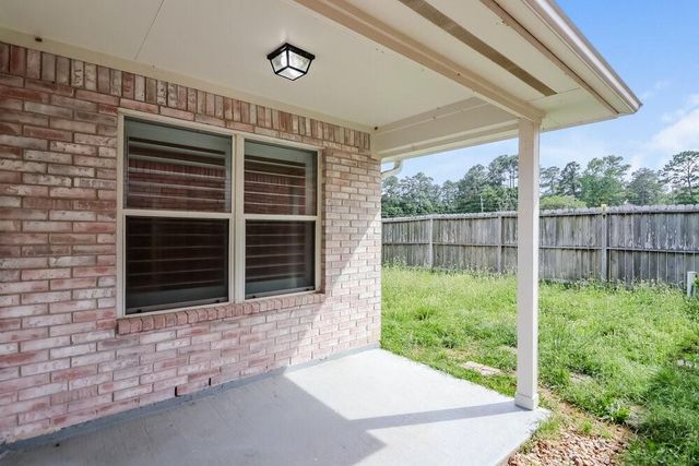 12103 Lakewood Villa Drive, Tomball, TX 77377