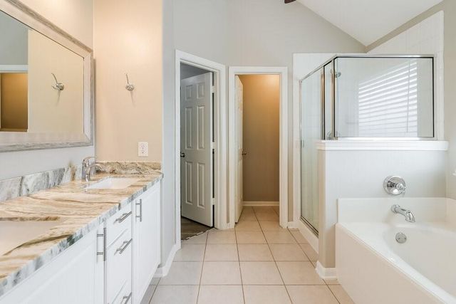 12103 Lakewood Villa Drive, Tomball, TX 77377