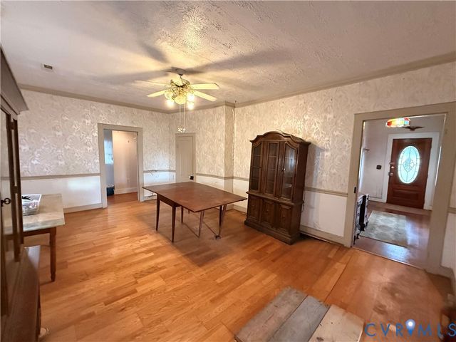 20525 Point Eastern Dr, Ruther Glen, VA 22546