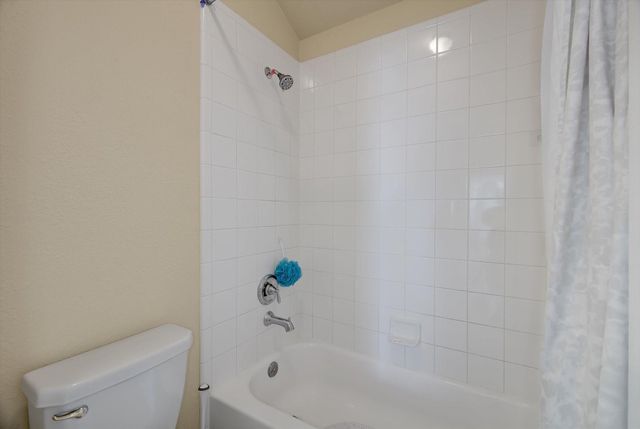 326 Polar Bear Trail, Crosby, TX 77532