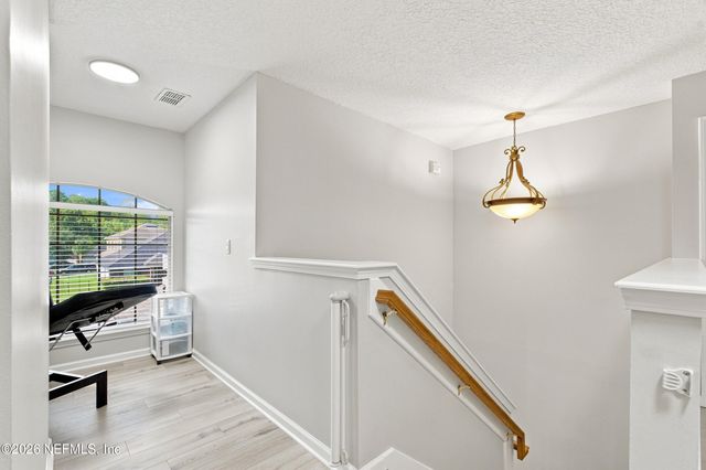 9125 JENNIFER Lane, Jacksonville, FL 32222