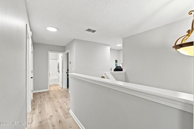 9125 JENNIFER Lane, Jacksonville, FL 32222