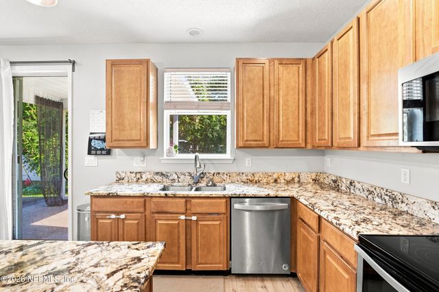 9125 JENNIFER Lane, Jacksonville, FL 32222