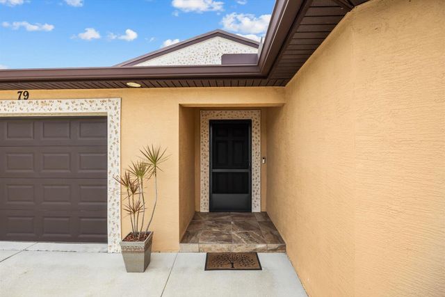 79 Flores Del Norte, Fort Pierce, FL 34951