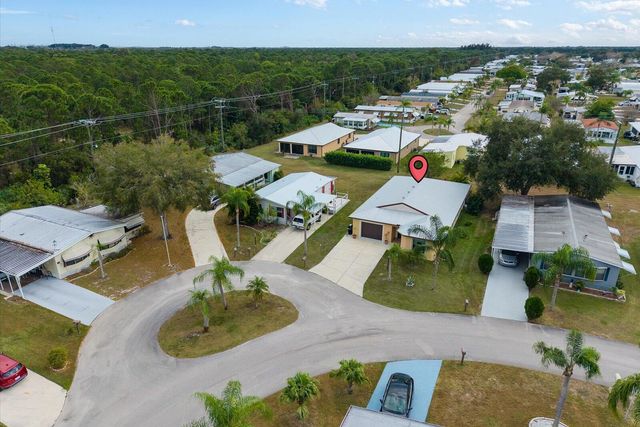 79 Flores Del Norte, Fort Pierce, FL 34951