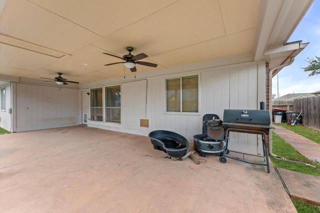 7114 Pheasant Grove Drive, Cypress, TX 77433