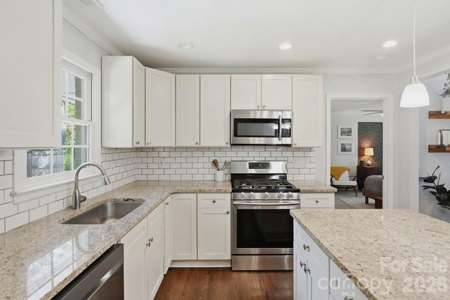 3715 Delgany Drive, Charlotte, NC 28215