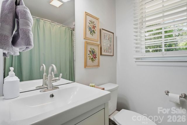 3715 Delgany Drive, Charlotte, NC 28215