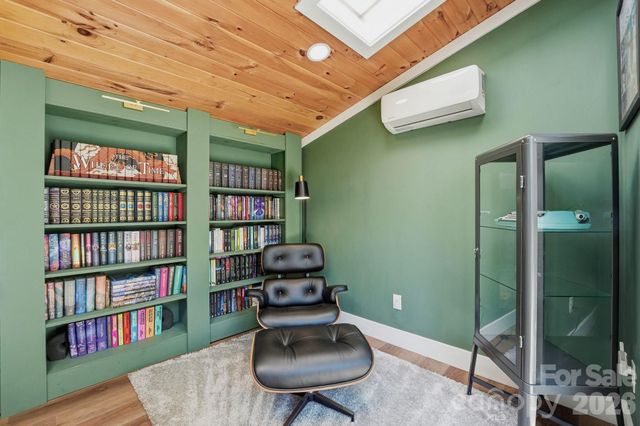 3715 Delgany Drive, Charlotte, NC 28215