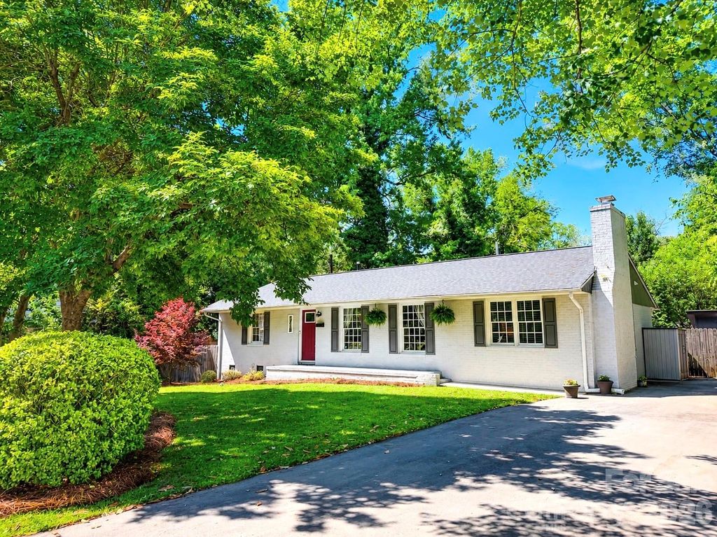 3715 Delgany Drive, Charlotte, NC 28215