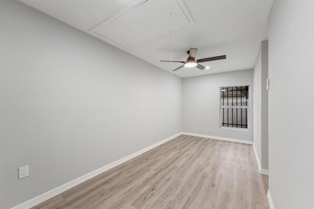 7912 Cypress Street, Houston, TX 77012