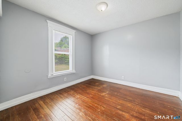 705 Dixwell Avenue 1R, New Haven, CT 06511