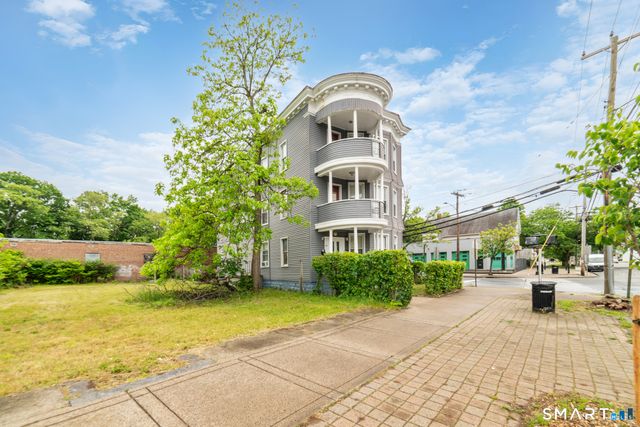 705 Dixwell Avenue 1R, New Haven, CT 06511