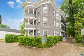 705 Dixwell Avenue 1R, New Haven, CT 06511