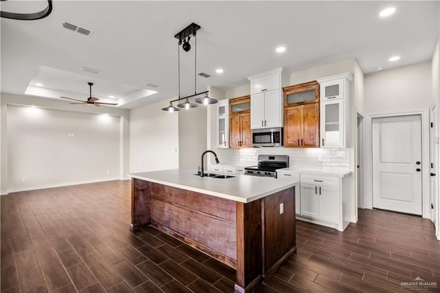 212 Charity Circle, La Feria, TX 78559