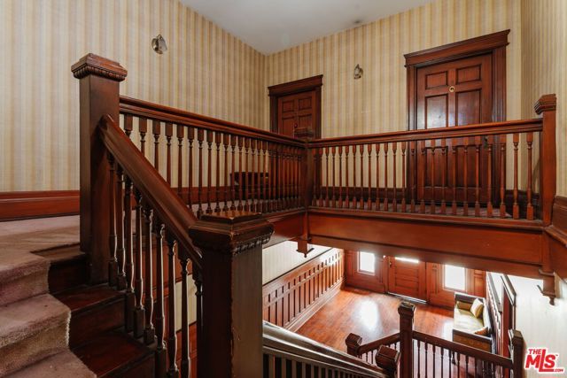 1354 Carroll Avenue, Los Angeles, CA 90026