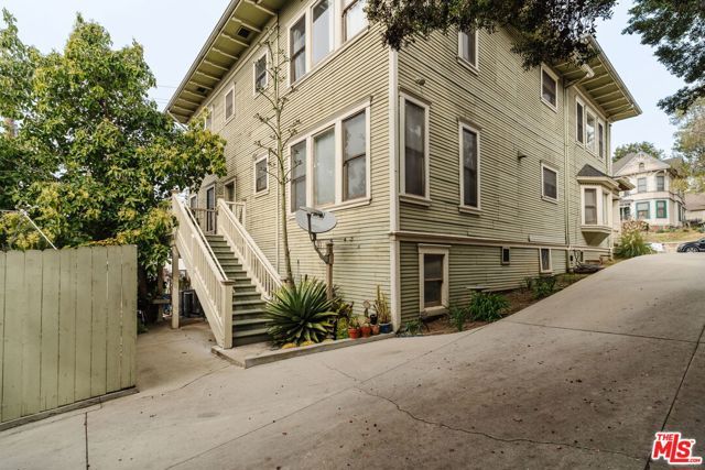 1354 Carroll Avenue, Los Angeles, CA 90026