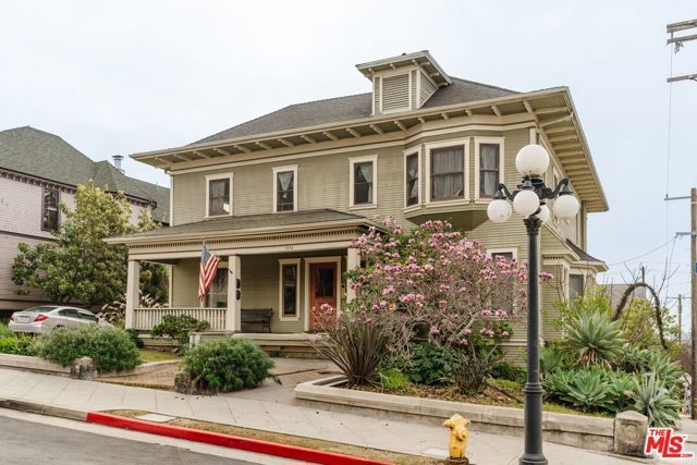 1354 Carroll Avenue, Los Angeles, CA 90026