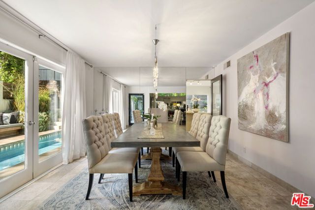 9767 Apricot Lane, Beverly Hills, CA 90210