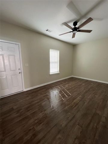 5368 Hickory Knoll, Norcross, GA 30071