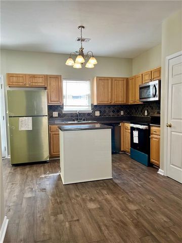 5368 Hickory Knoll, Norcross, GA 30071