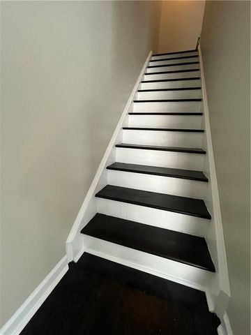 5368 Hickory Knoll, Norcross, GA 30071