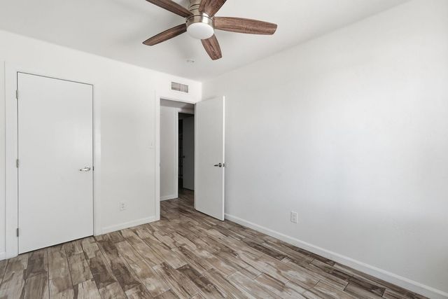 1329 E Cholla Street, Phoenix, AZ 85020