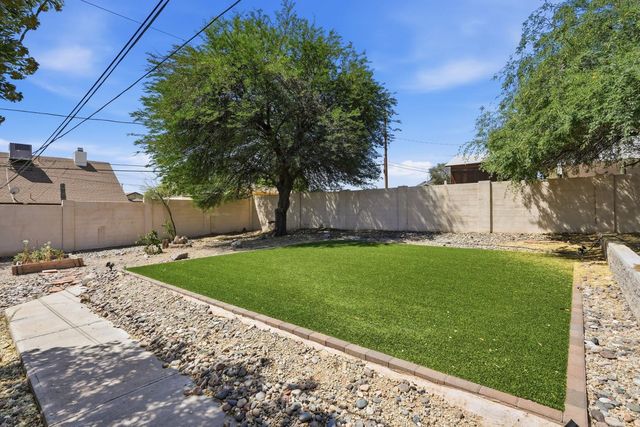 1329 E Cholla Street, Phoenix, AZ 85020