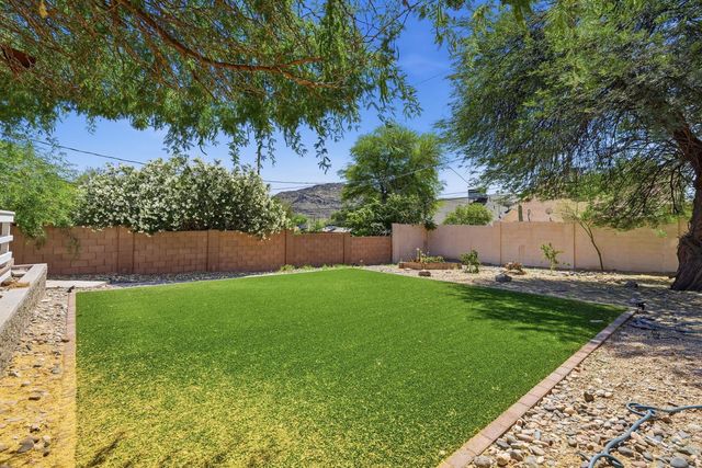 1329 E Cholla Street, Phoenix, AZ 85020