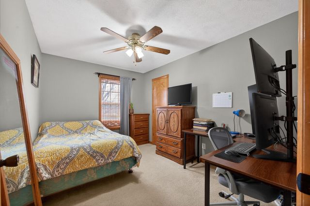 505 S Casa Grande Avenue, Springfield, MO 65802