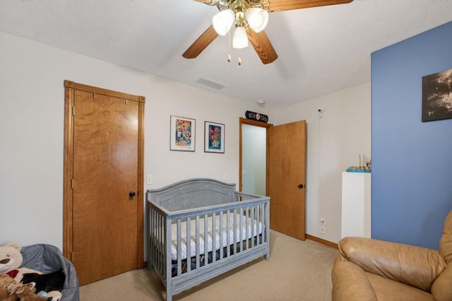 505 S Casa Grande Avenue, Springfield, MO 65802