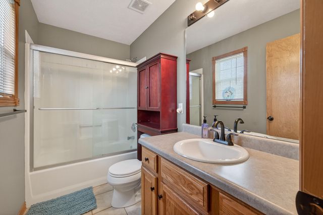 505 S Casa Grande Avenue, Springfield, MO 65802