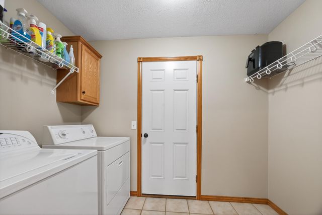 505 S Casa Grande Avenue, Springfield, MO 65802