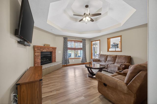 505 S Casa Grande Avenue, Springfield, MO 65802