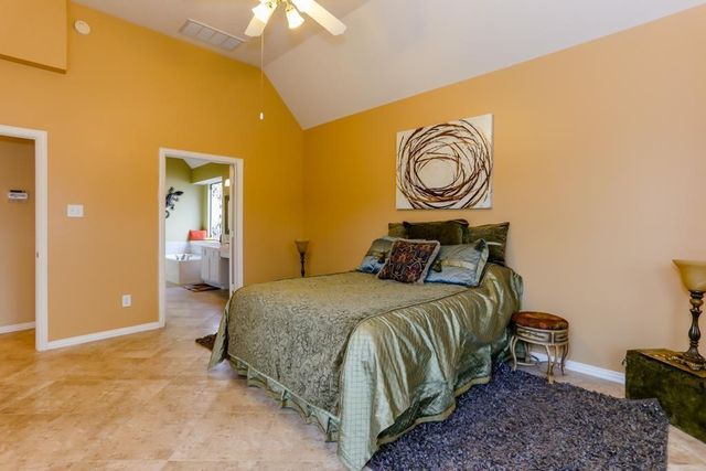 1534 Brookstone Lane, Sugar Land, TX 77479
