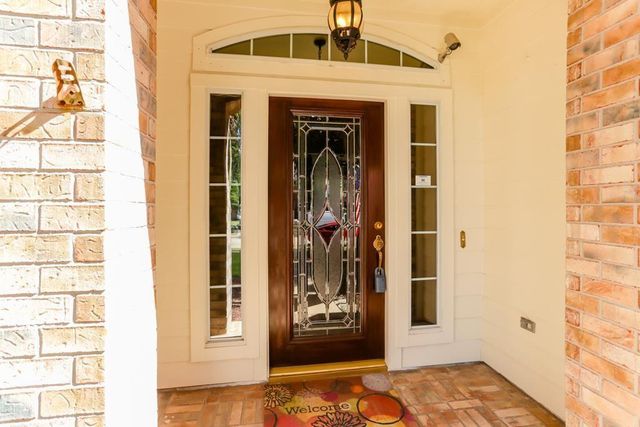 1534 Brookstone Lane, Sugar Land, TX 77479