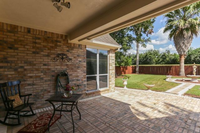 1534 Brookstone Lane, Sugar Land, TX 77479