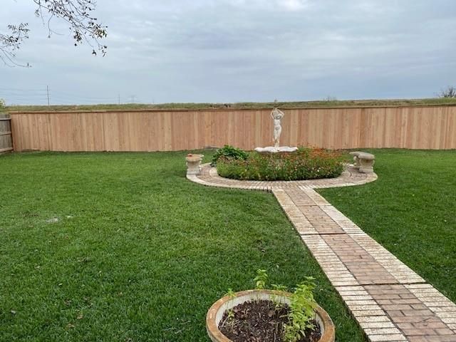 1534 Brookstone Lane, Sugar Land, TX 77479