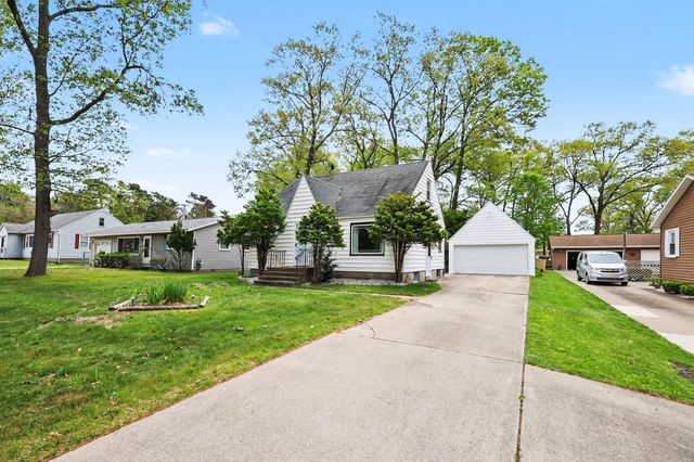 713 E Spring Street, Whitehall City, MI 49461