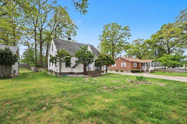713 E Spring Street, Whitehall City, MI 49461