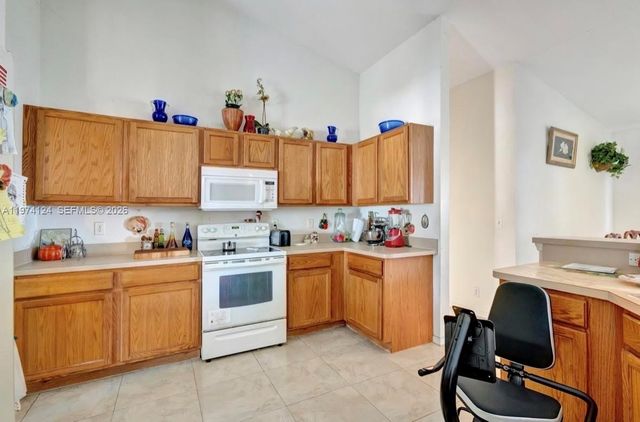 1458 SW San Esteban Ave, Port St. Lucie, FL 34953