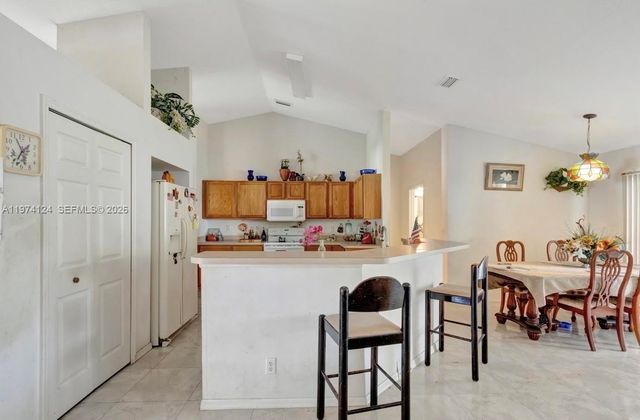 1458 SW San Esteban Ave, Port St. Lucie, FL 34953