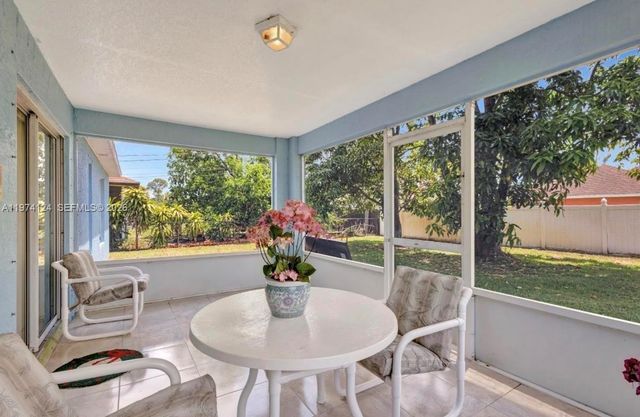 1458 SW San Esteban Ave, Port St. Lucie, FL 34953