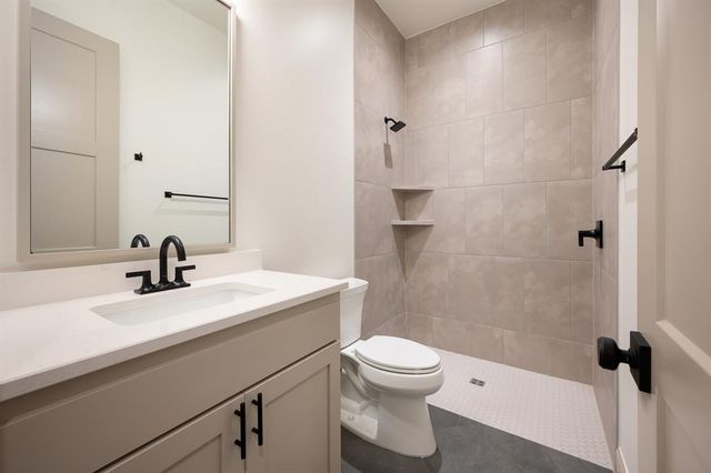 5800 NW 154th Terrace, Edmond, OK 73013