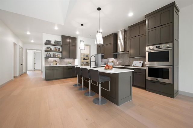 5800 NW 154th Terrace, Edmond, OK 73013