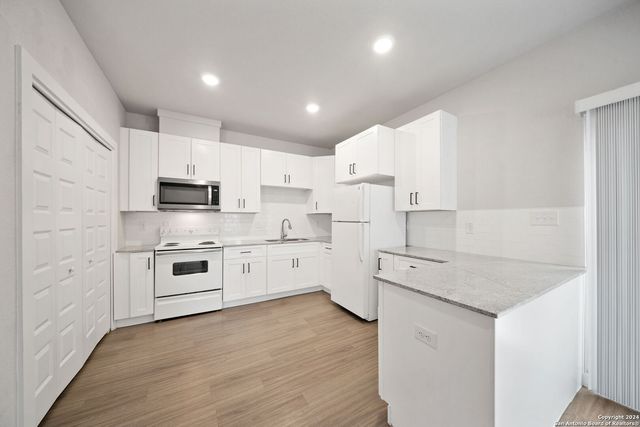 6407 Marcum Dr Unit 101, San Antonio, TX 78227