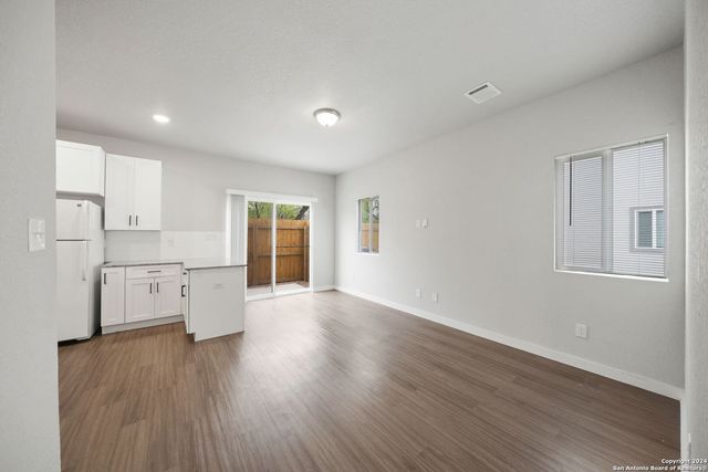 6407 Marcum Dr Unit 101, San Antonio, TX 78227